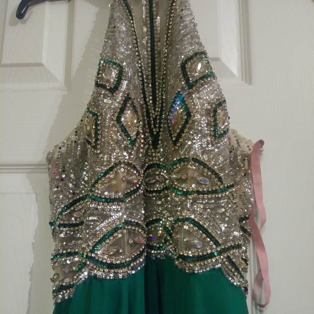 Prom Dress - Picture 2 of 6